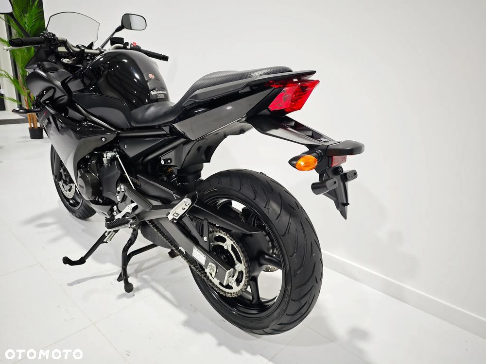 Yamaha XJ - 17