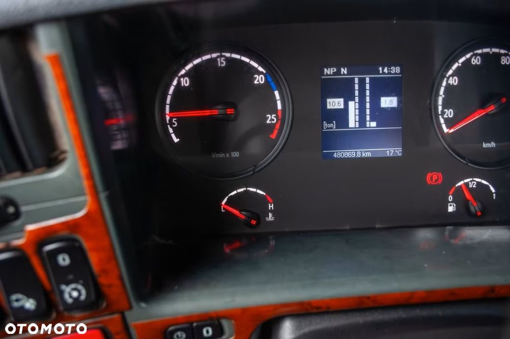 Scania G440 6x2 Hakowiec MEILLER / Oś skrętna podnoszona  / Euro 5/ - 13