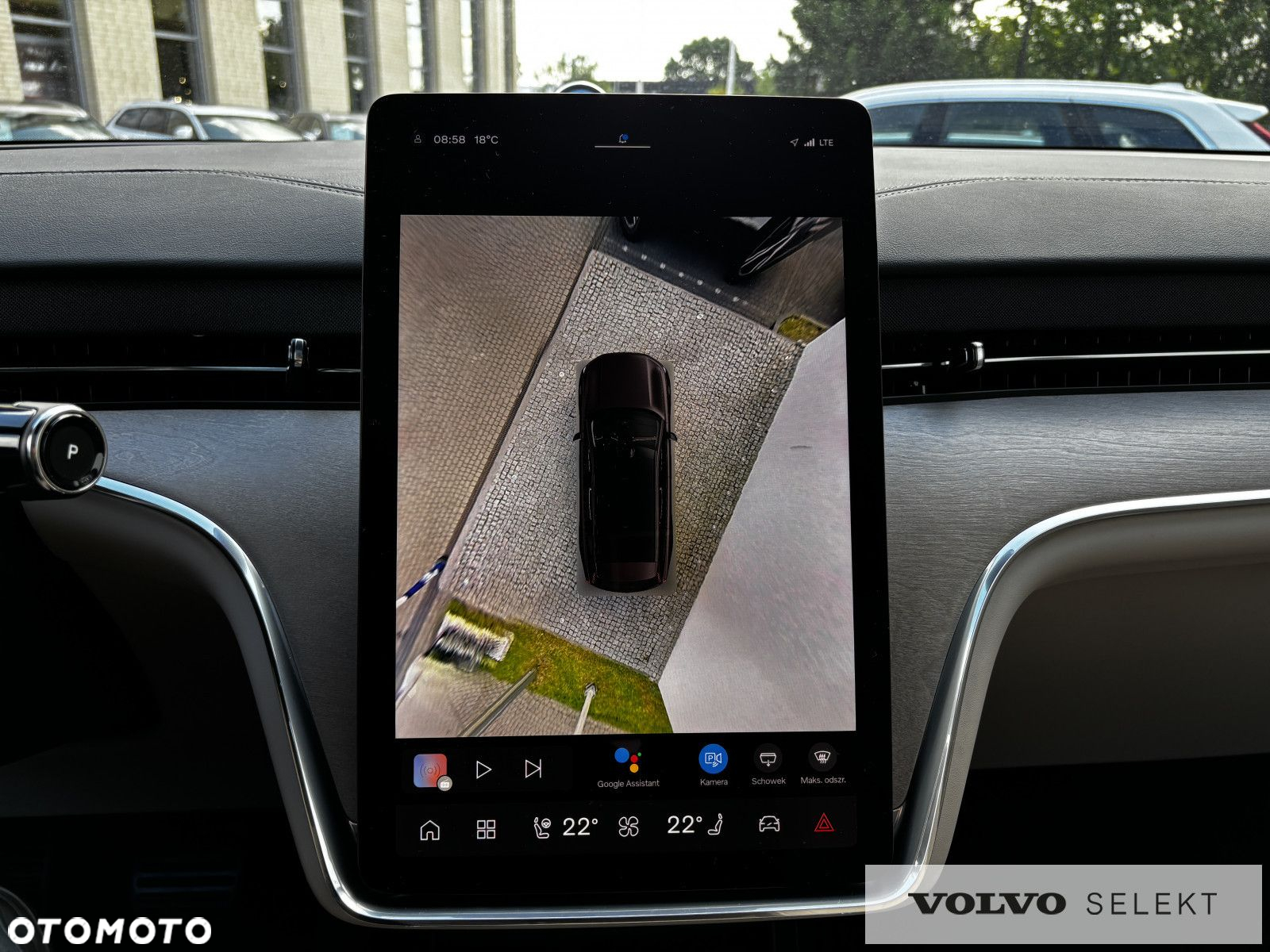 Volvo EX90 - 17