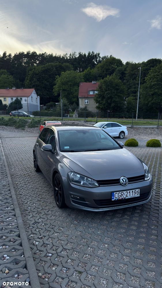 Volkswagen Golf 1.6 TDI BlueMotion Technology Comfortline - 19