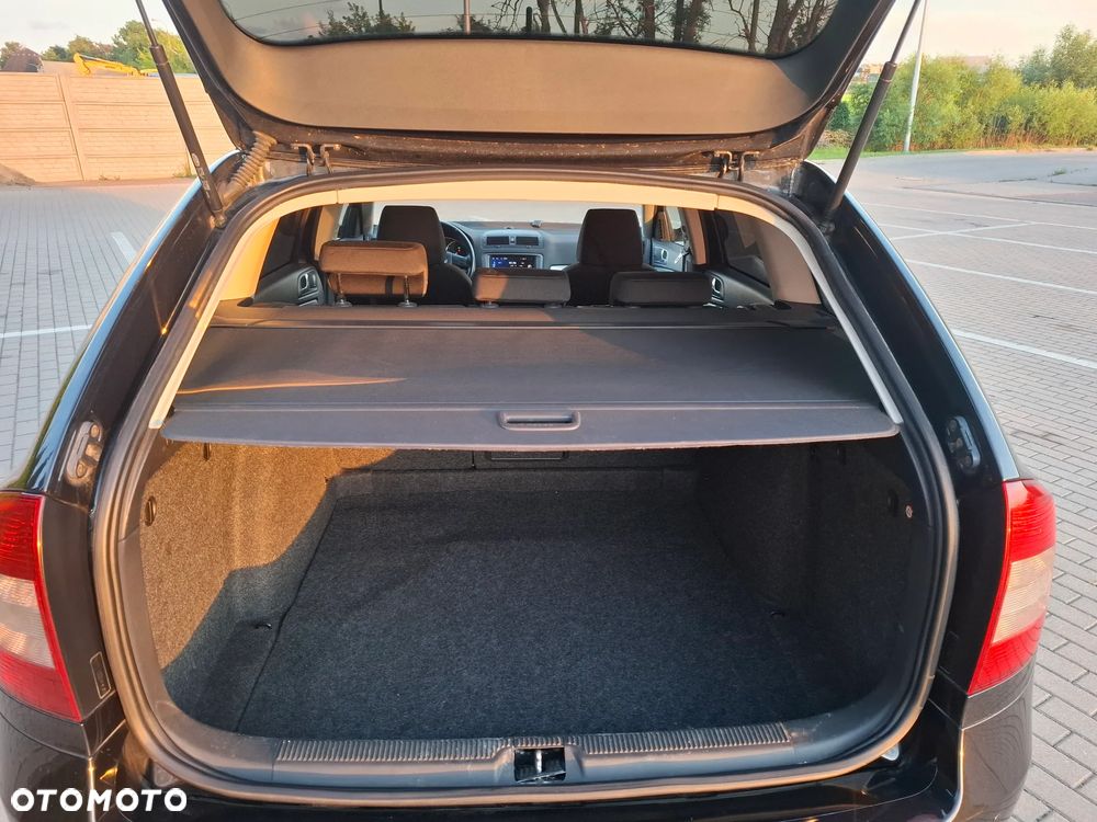 Skoda Octavia 2.0 TDI DPF Ambition DSG - 20