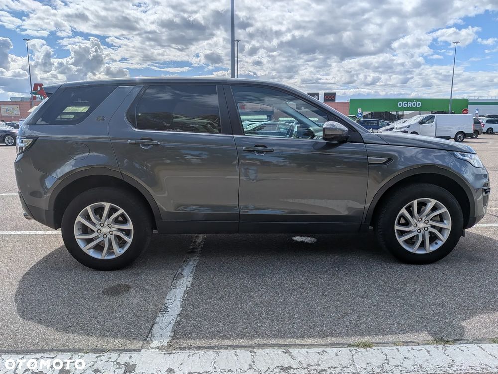 Land Rover Discovery Sport 2.0 TD4 SE - 9