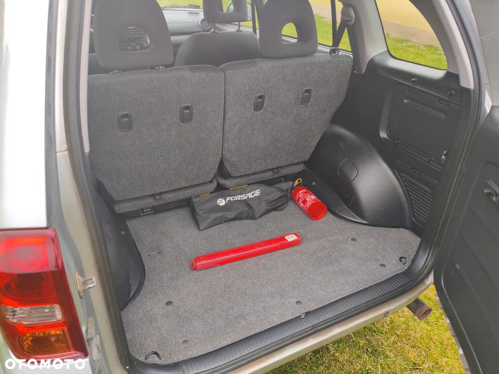 Toyota RAV4 4x4 - 12