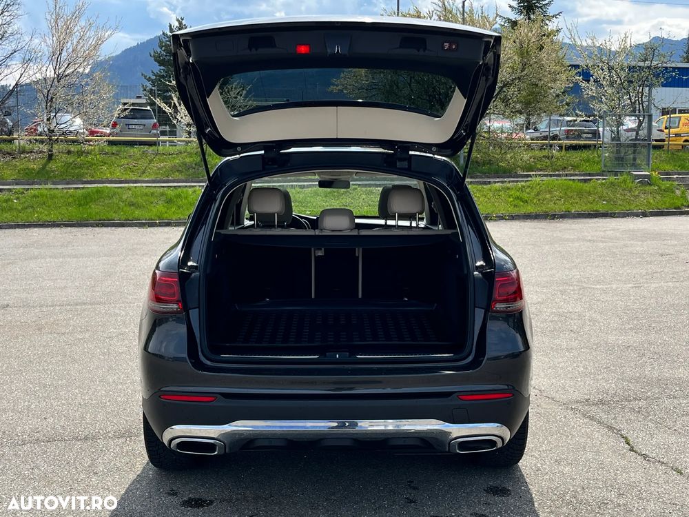 Mercedes-Benz GLC 220 d 4MATIC - 32