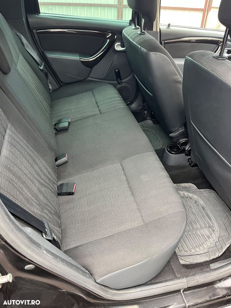 Dacia Duster 1.5 dCi 4x2 Ambiance - 11