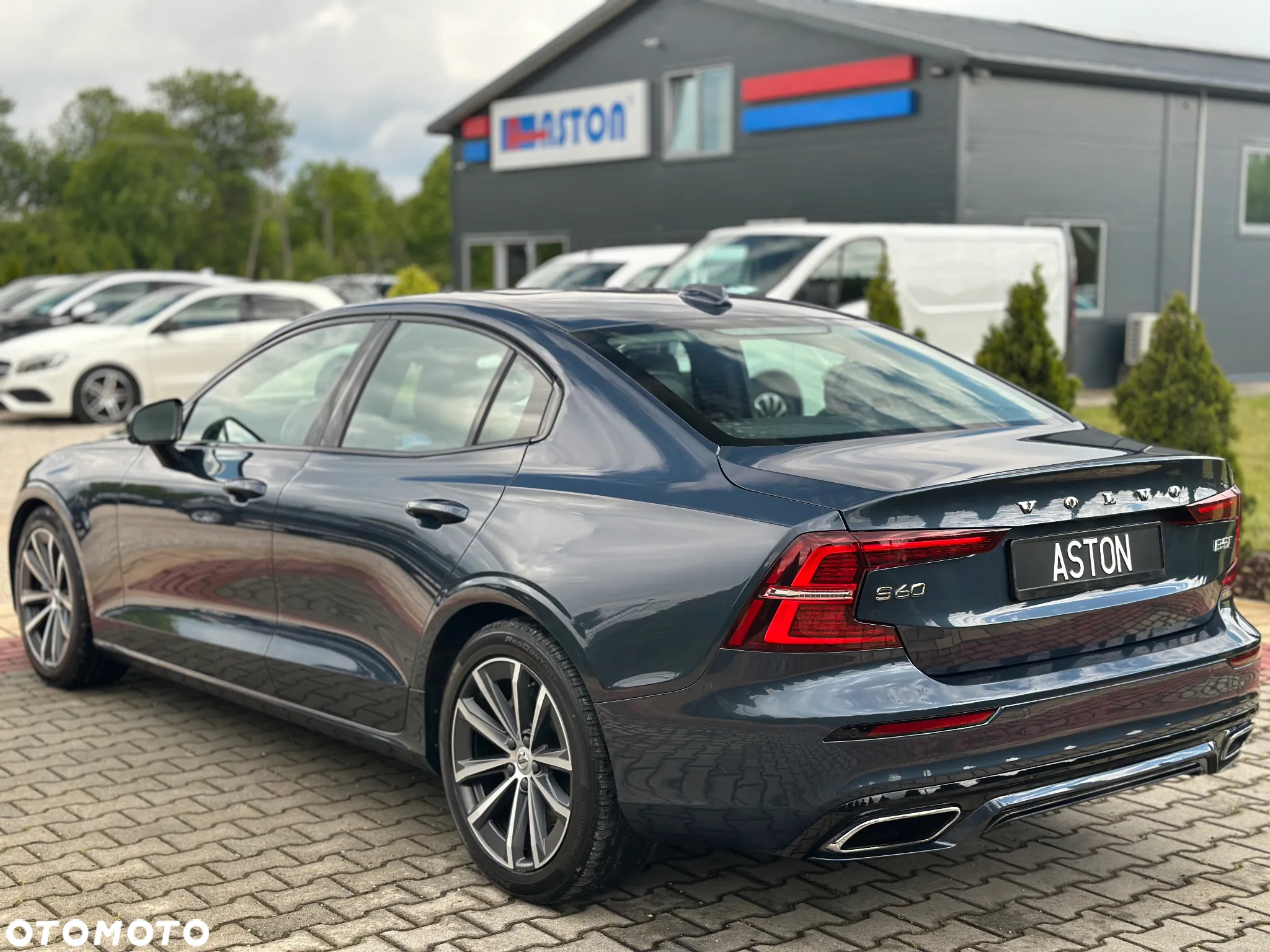 Volvo S60 B5 B AWD Plus Dark - 10
