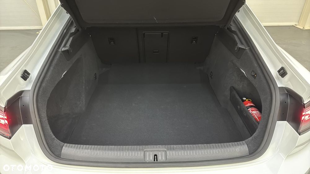 Volkswagen Arteon 2.0 TDI R-Line DSG - 20