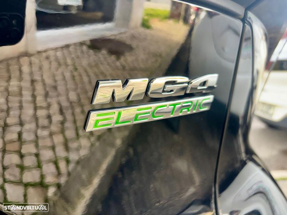 MG MG4 51 kWh Standard - 26