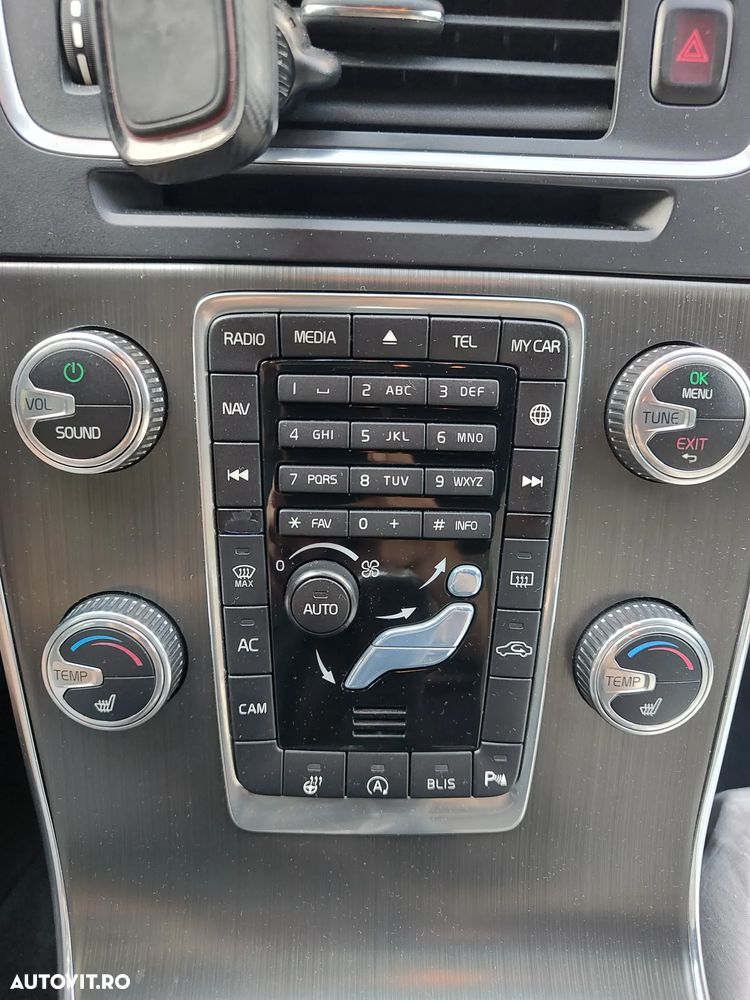Volvo V60 D4 VEA Start-Stop Momentum - 10