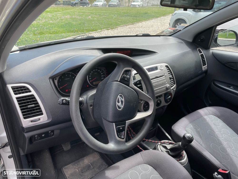Hyundai i20 1.2 Classic ESP - 5