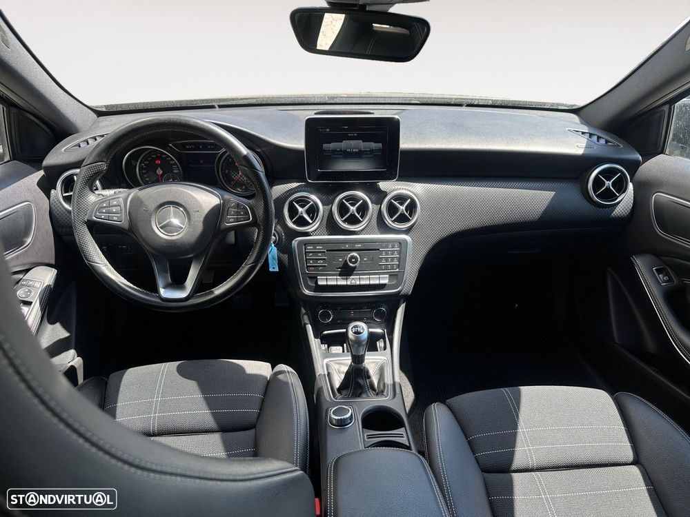 Mercedes-Benz A 180 d Urban - 10