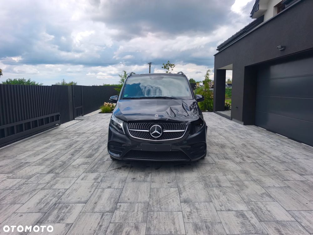 Mercedes-Benz Klasa V 300 d lang 4Matic 9G-TRONIC Special Edition Avantgarde - 3