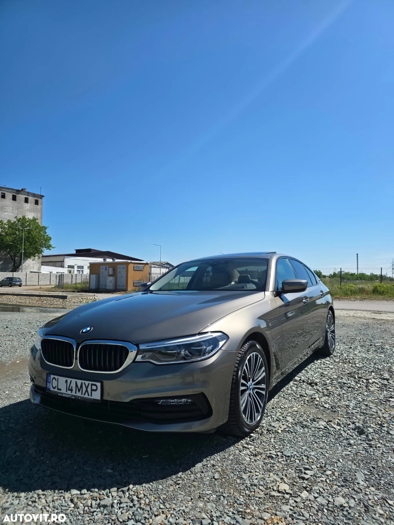 BMW Seria 5 530e iPerformance Aut. Sport Line - 2