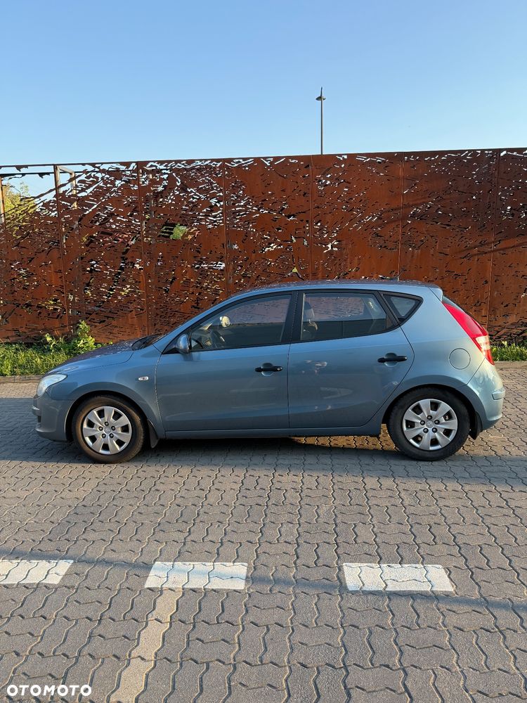 Hyundai i30 1.4 Classic - 3