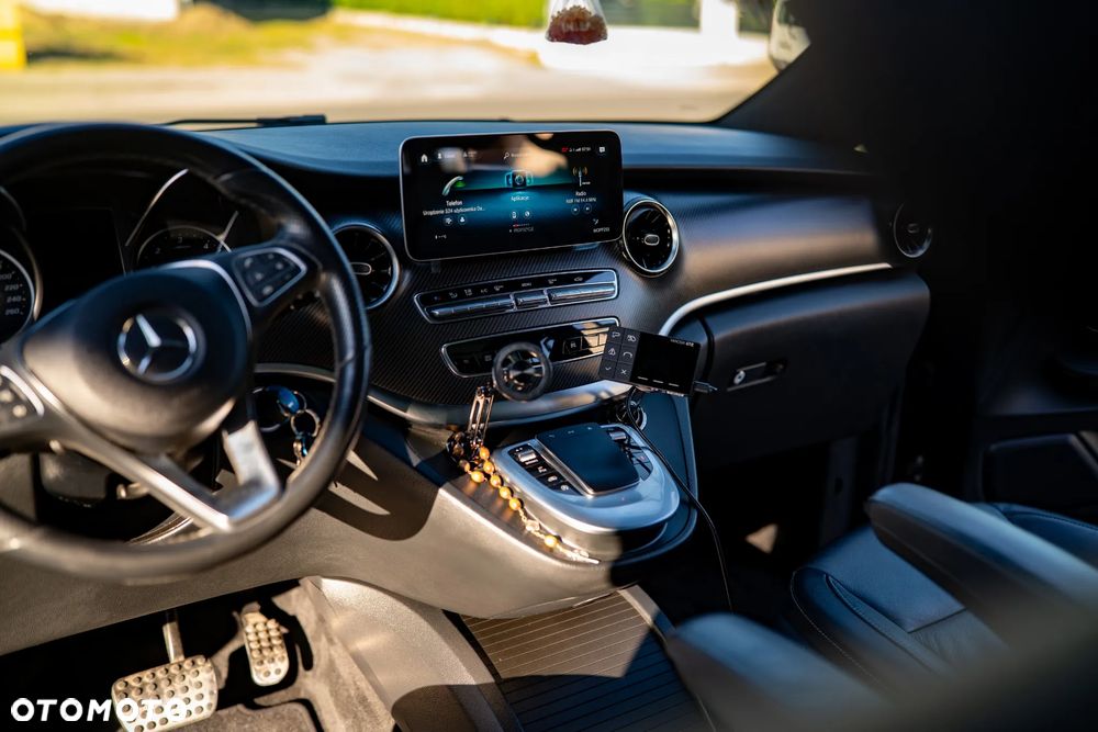 Mercedes-Benz Klasa V 220 d 9G-Tronic - 33