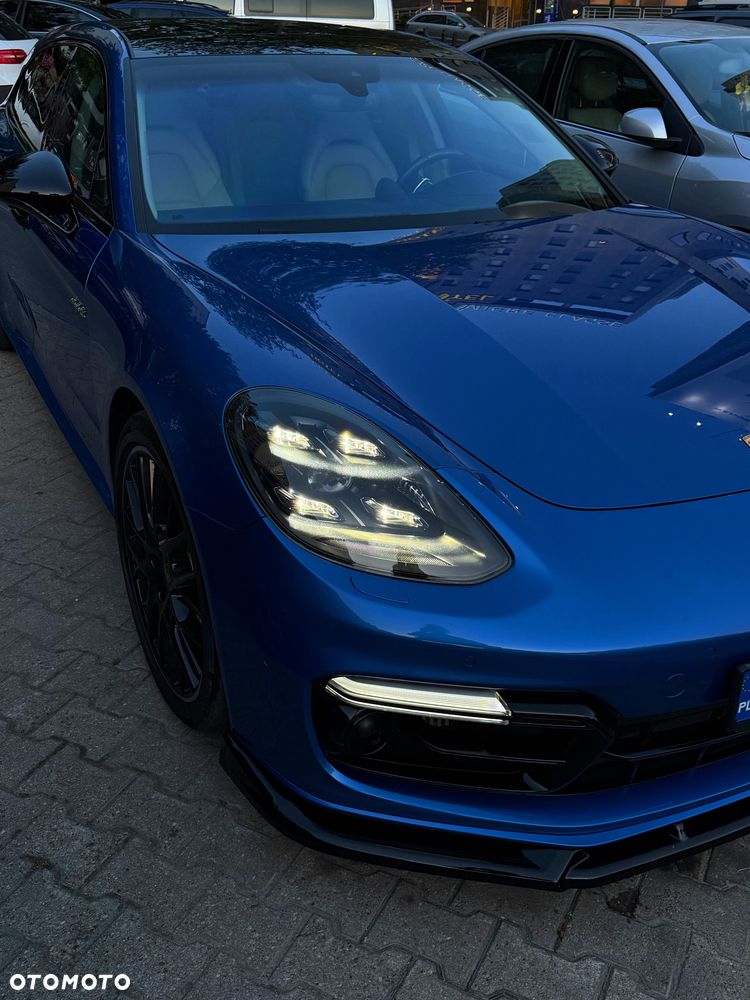 Porsche Panamera 4 - 2