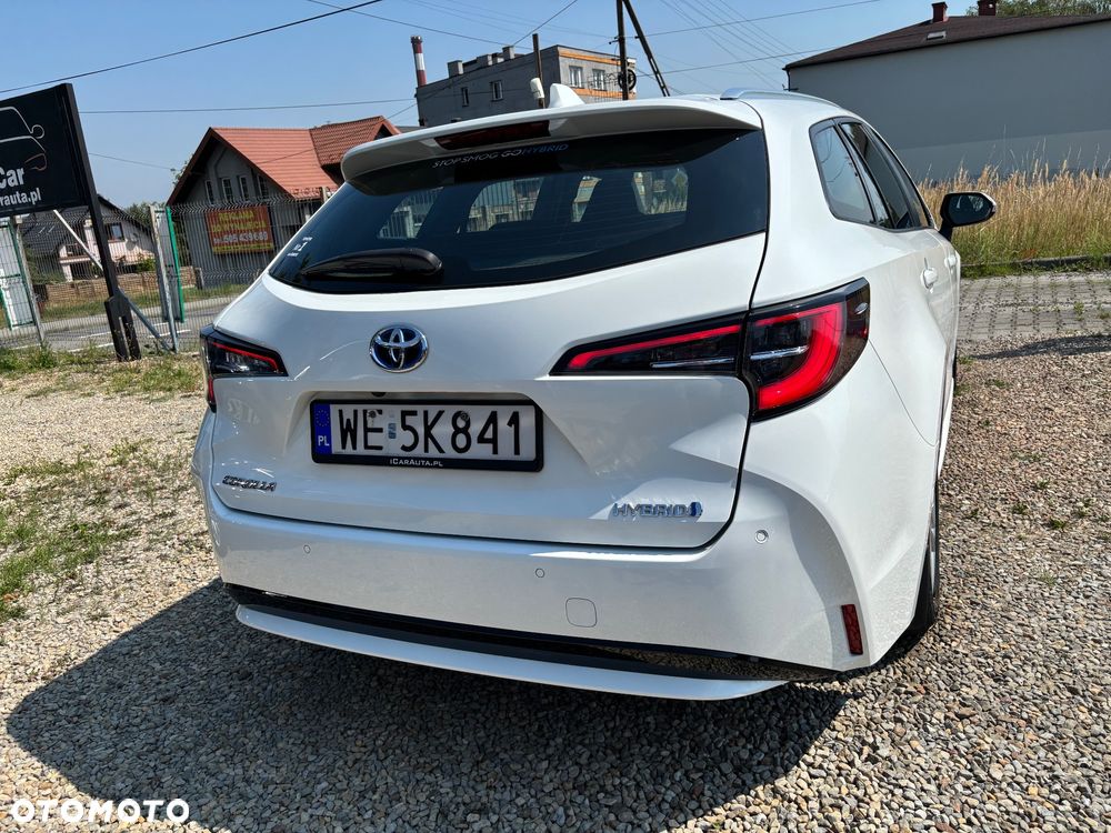 Toyota Corolla 1.8 Hybrid Comfort - 17