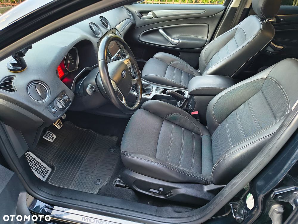 Ford Mondeo 2.0 TDCi Champions Edition - 15
