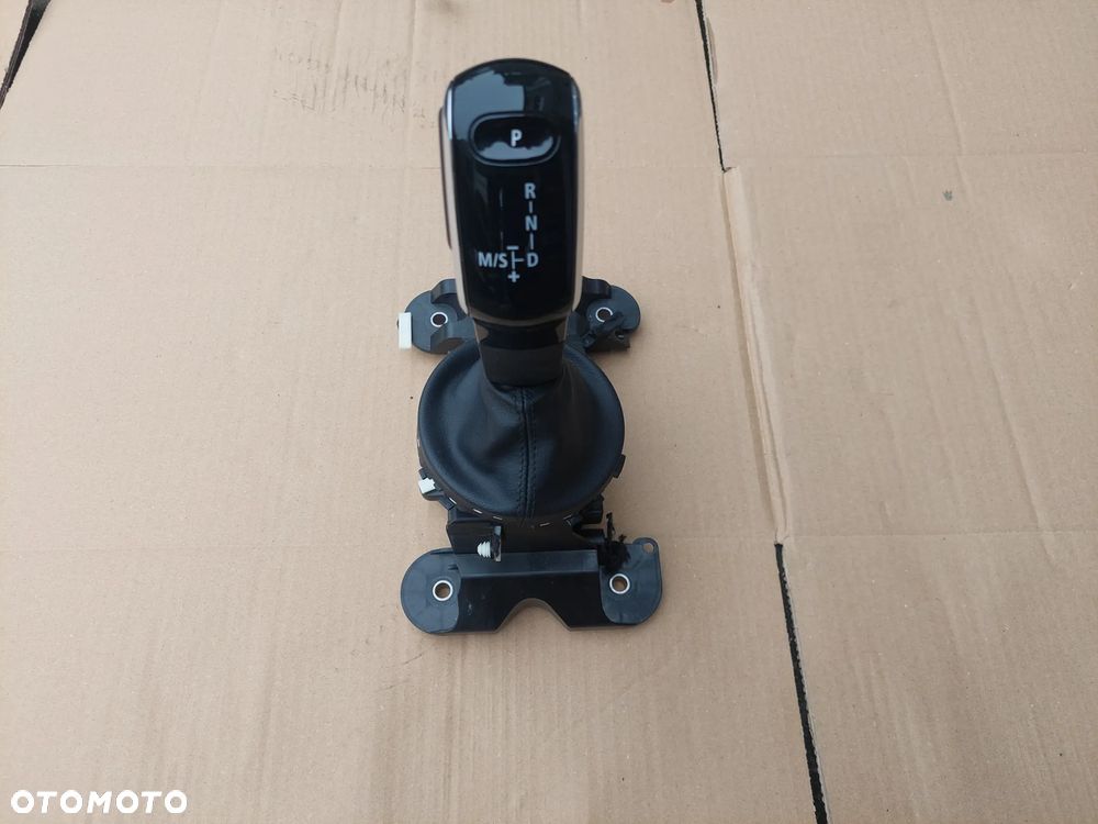 MINI  F55 F56 F57 GAŁKA WYBIERAK AUTOMAT 7950468 RAF-AUTO CZĘŚCI - 1