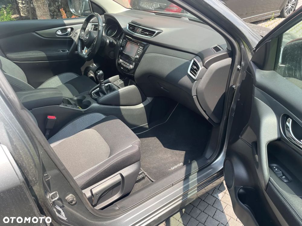 Nissan Qashqai 1.6 DIG-T Tekna - 18