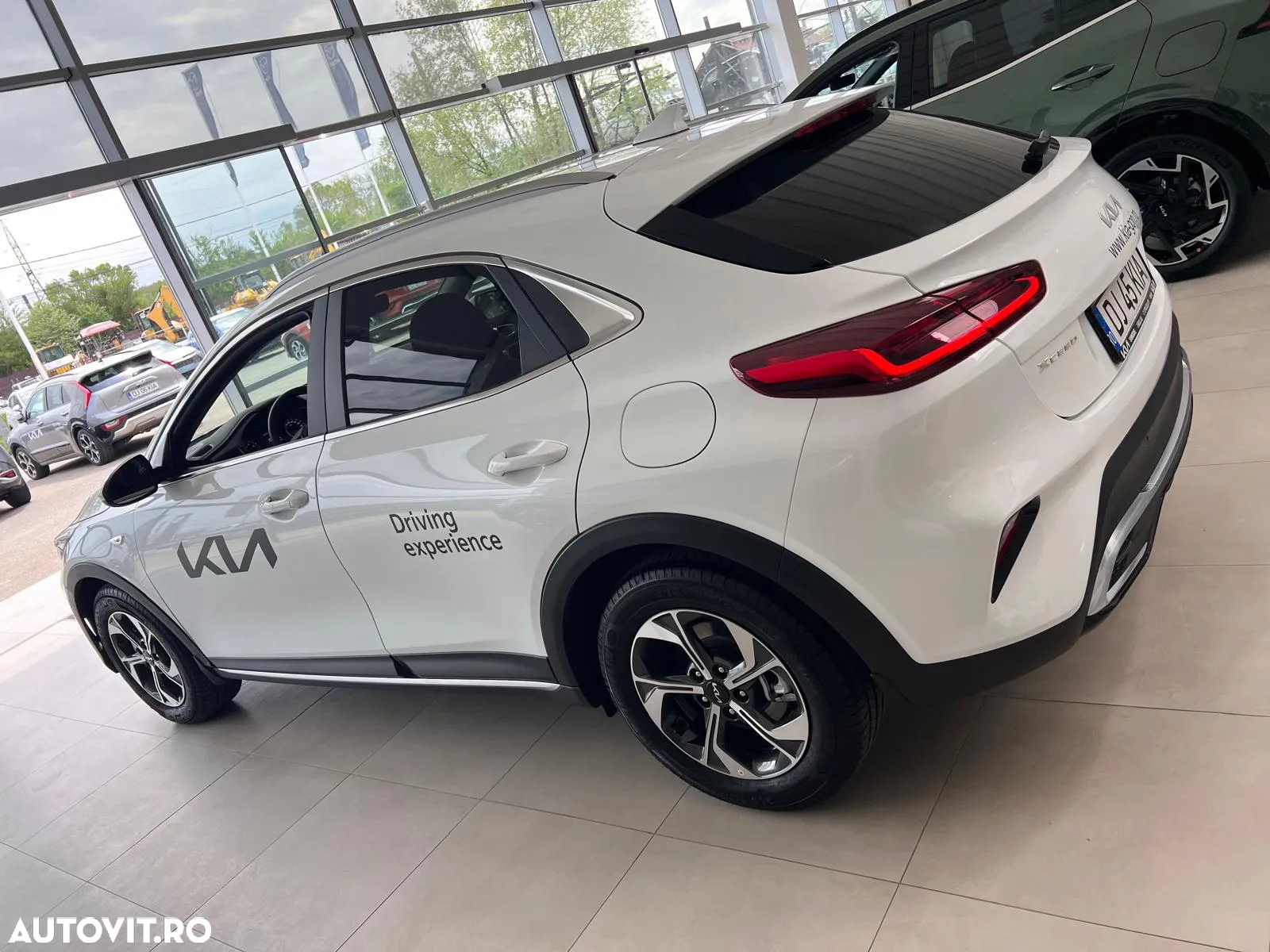 Kia XCeed 1.5 T-GDI 7DCT City - 4