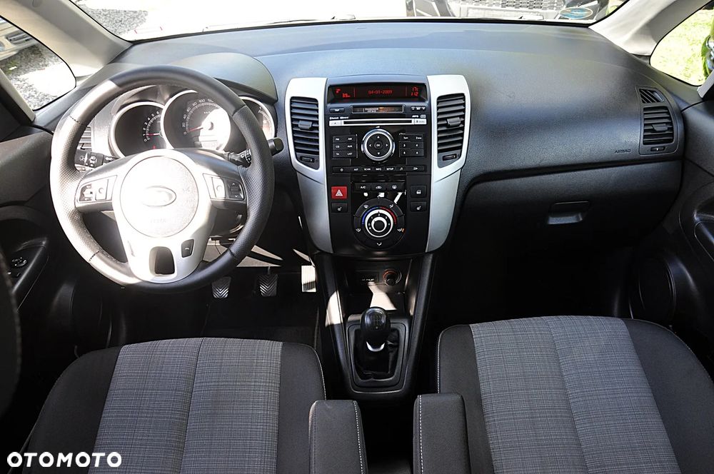 Kia Venga 1.6 CVVT Mind - 19