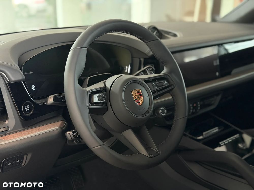 Porsche Cayenne Black Edition - 26