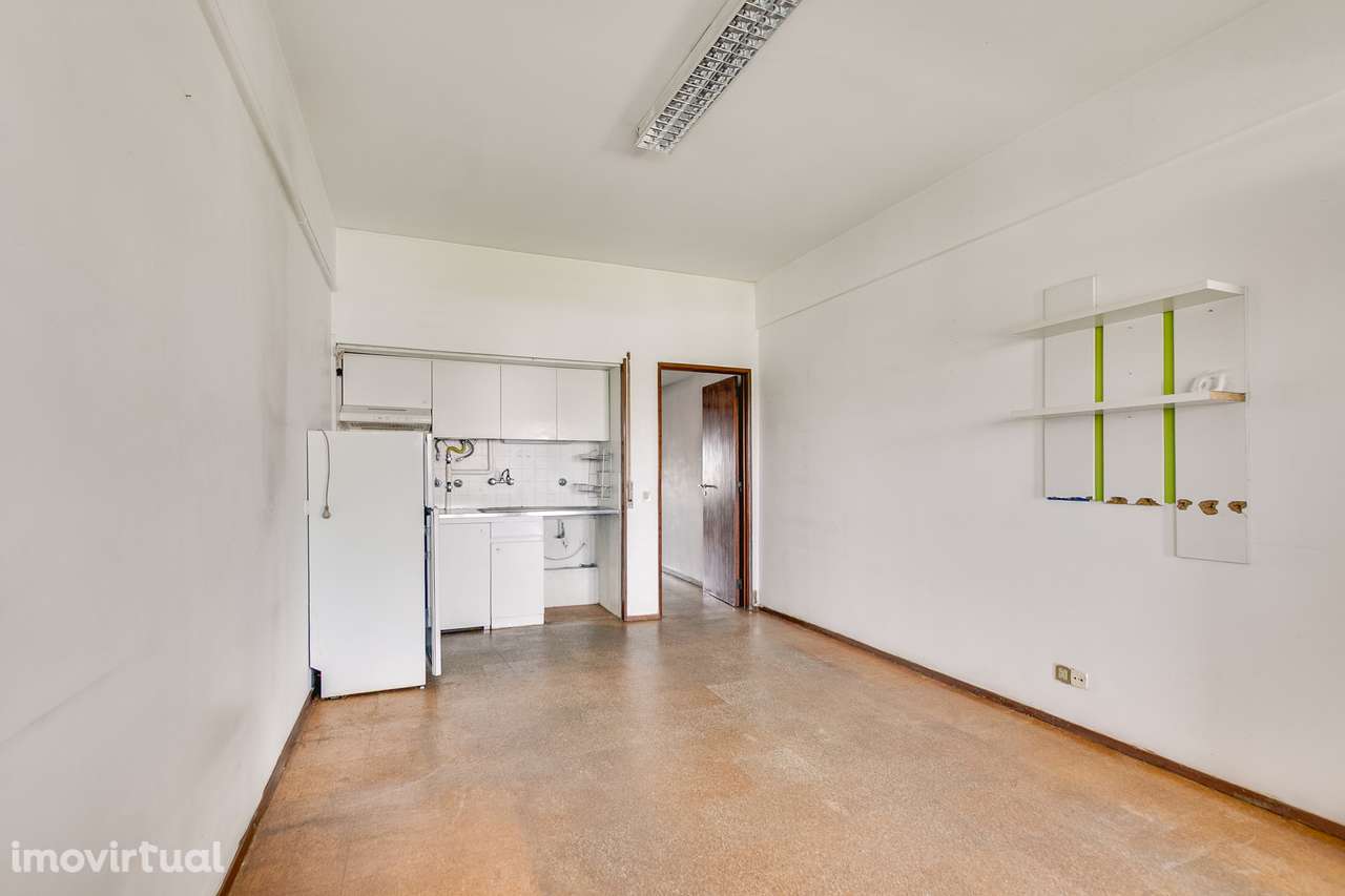 APARTAMENTO T1 | 51 M² ÁREA BRUTA | PRÉDIO COM ELEVADOR - Grande imagem: 3/22