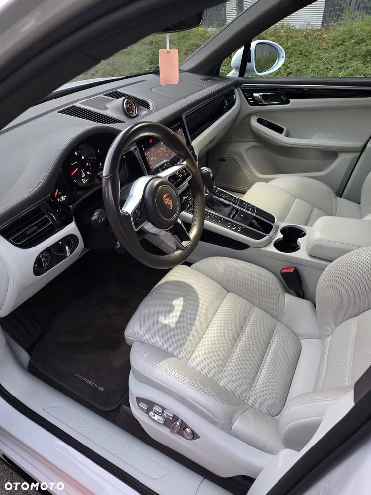 Porsche Macan - 7