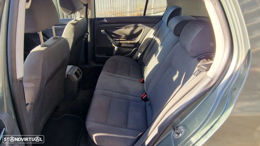 VW Golf 1.4 FSi Confortline - 7