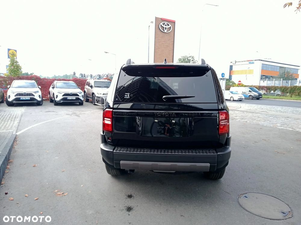 Toyota Land Cruiser LC 2.8 D-4D Executive - 5