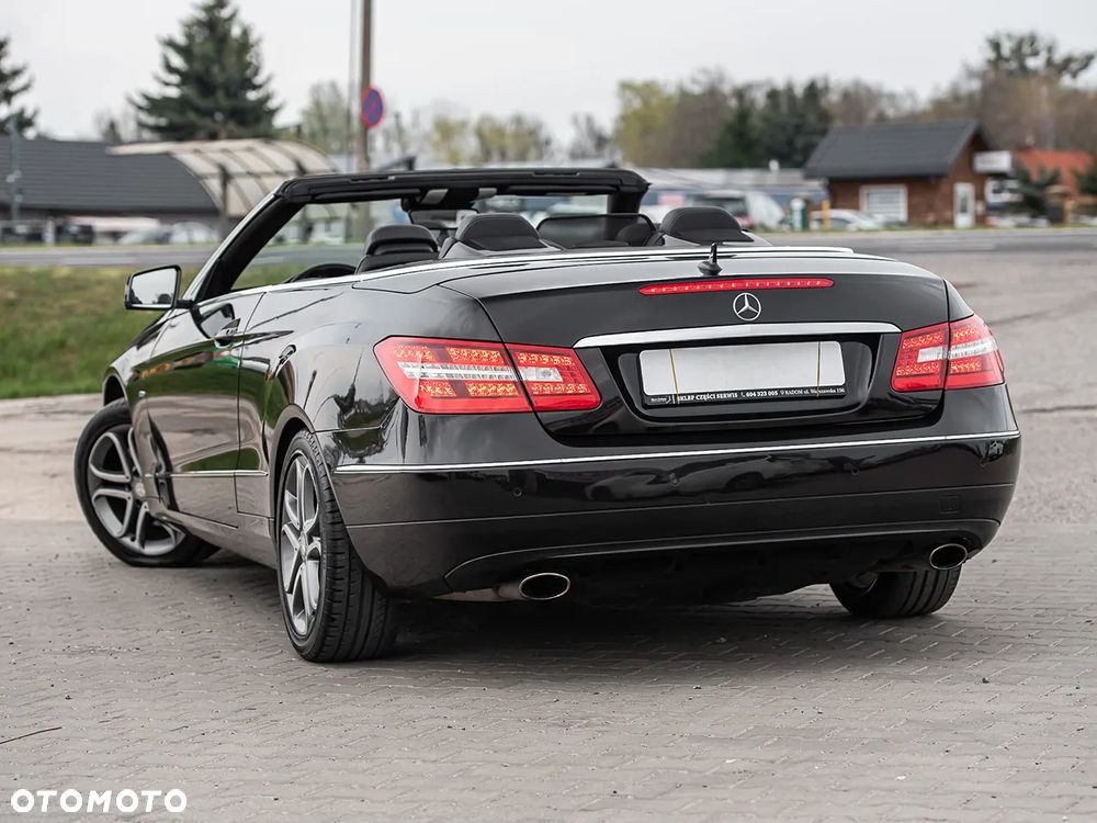 Mercedes-Benz Klasa E 350 CGI BlueEFFICIENCY 7G-TRONIC Avantgarde - 6