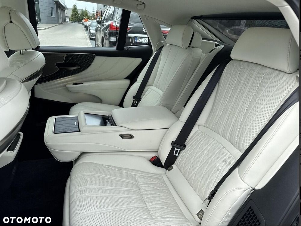 Lexus LS 500h Omotenashi AWD - 6