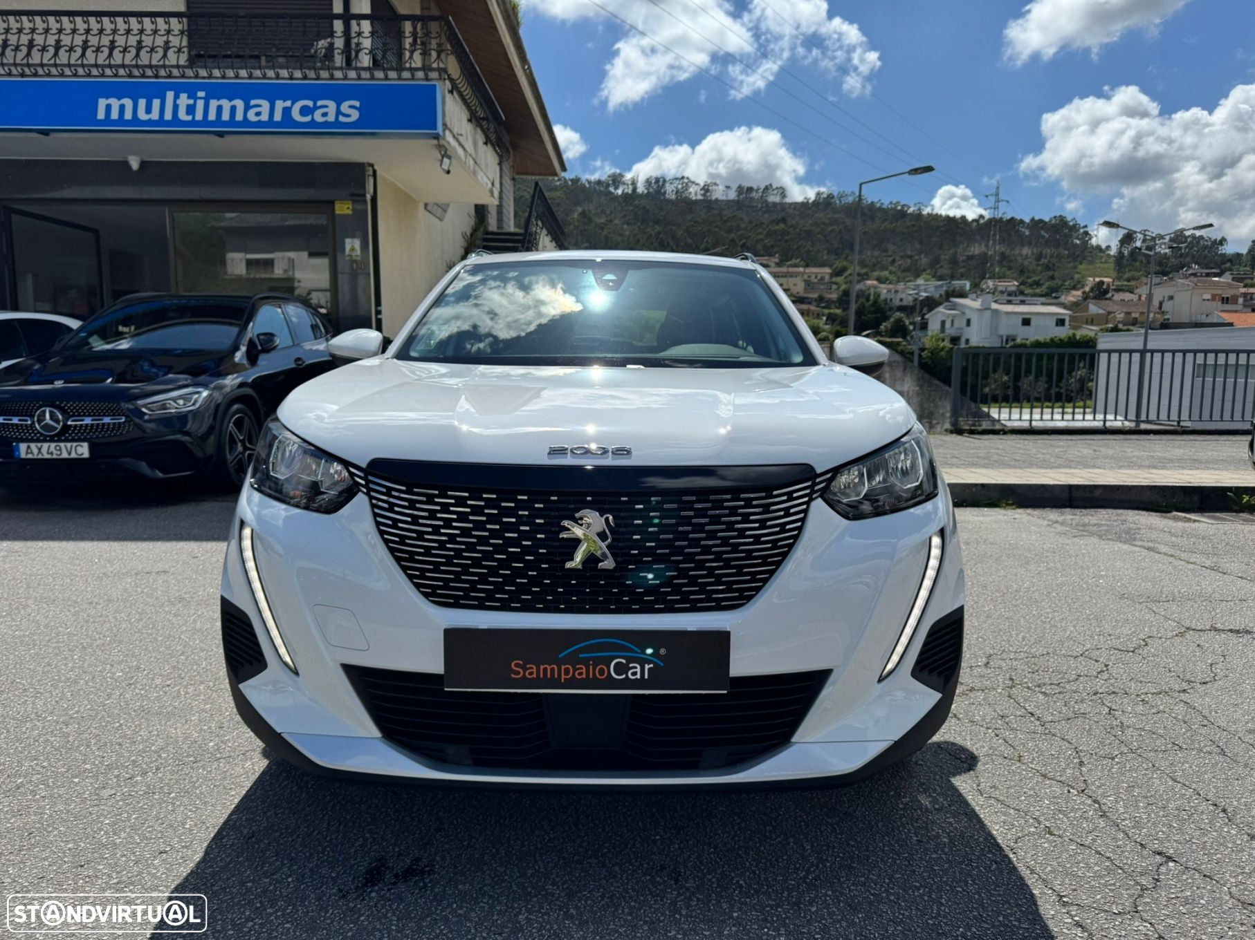 Peugeot 2008 1.5 BlueHDi Allure - 2