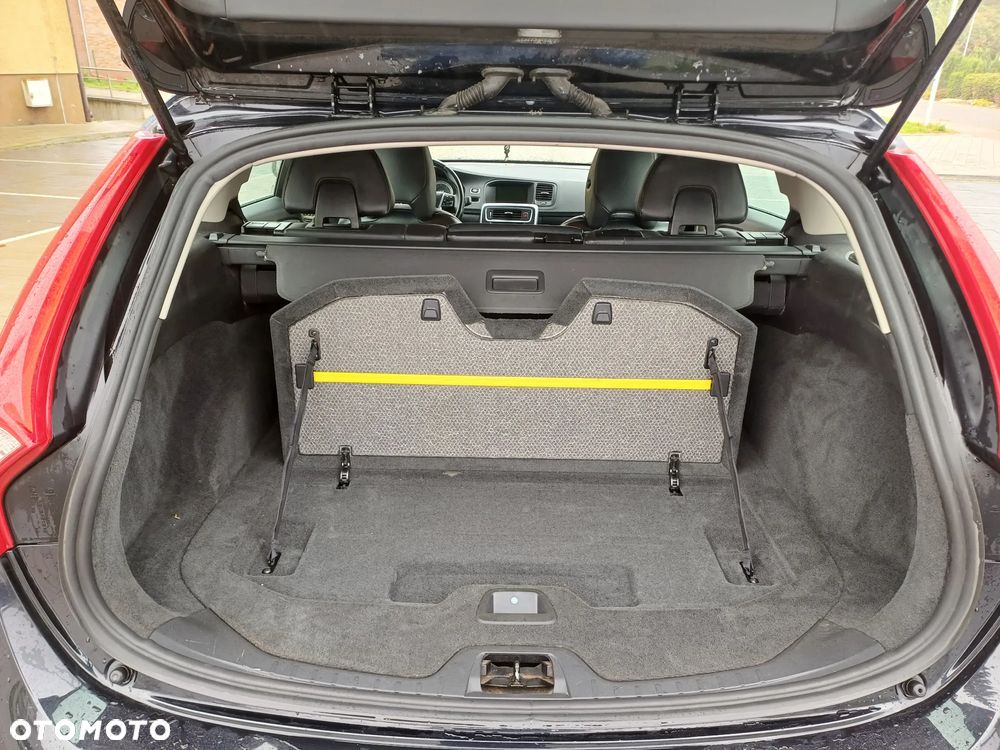 Volvo V60 DRIVe Summum - 21