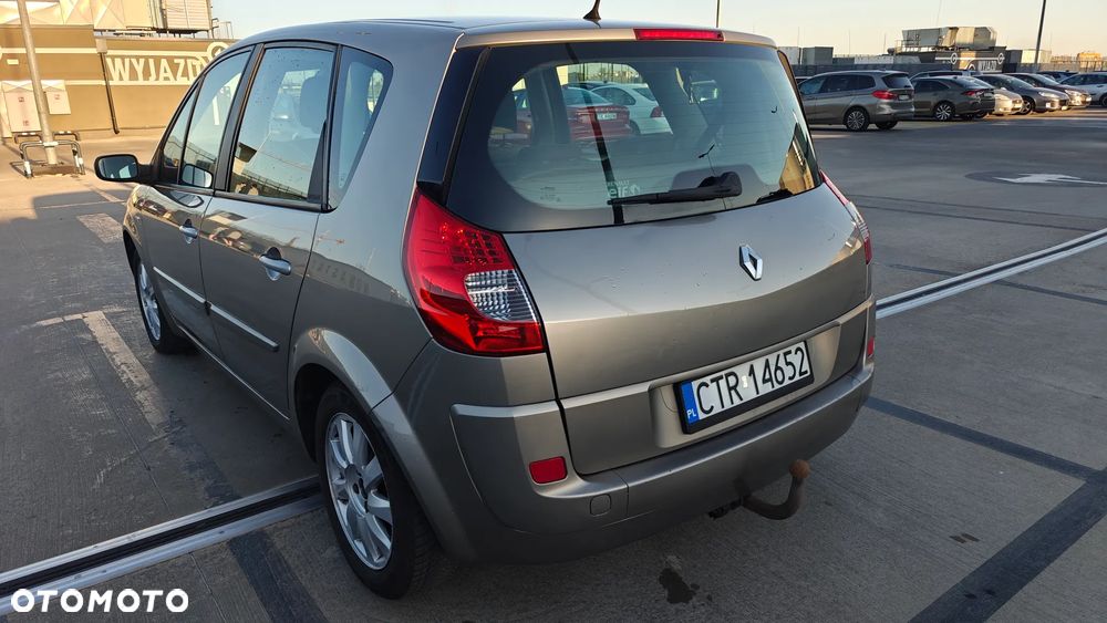 Renault Scenic 1.6 16V Expression - 10