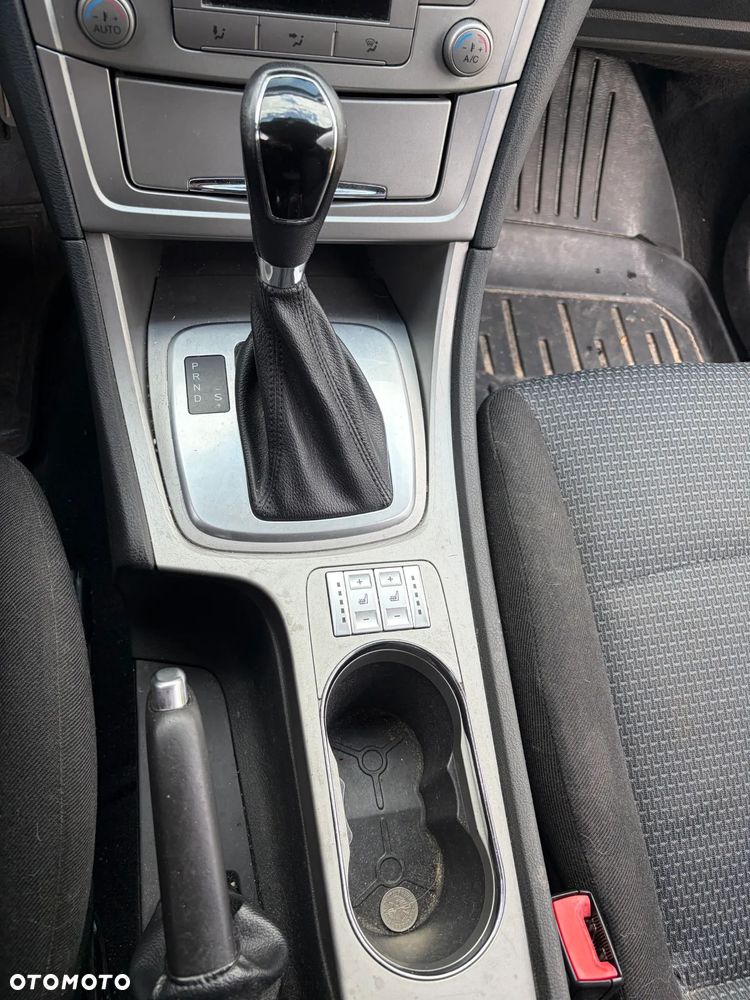 Ford Mondeo - 30