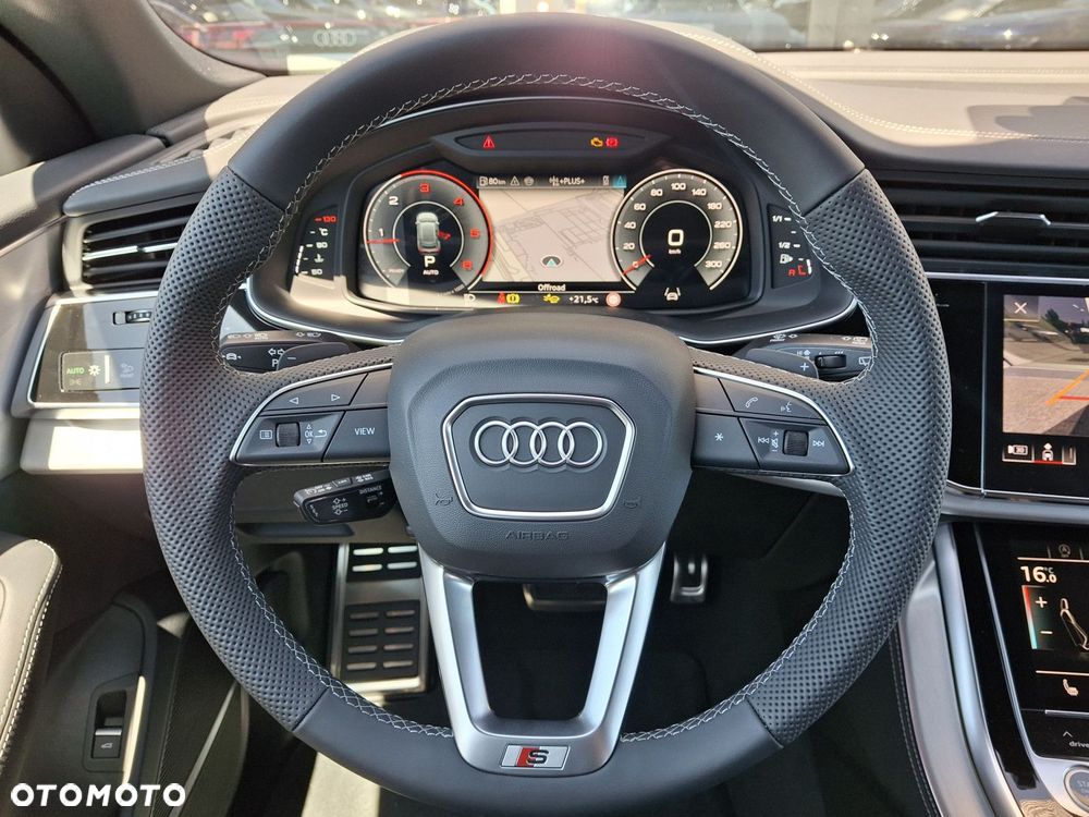 Audi Q8 - 17