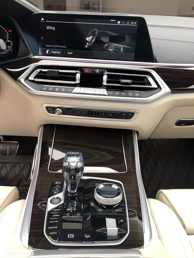 BMW X5 xDrive45e - 33