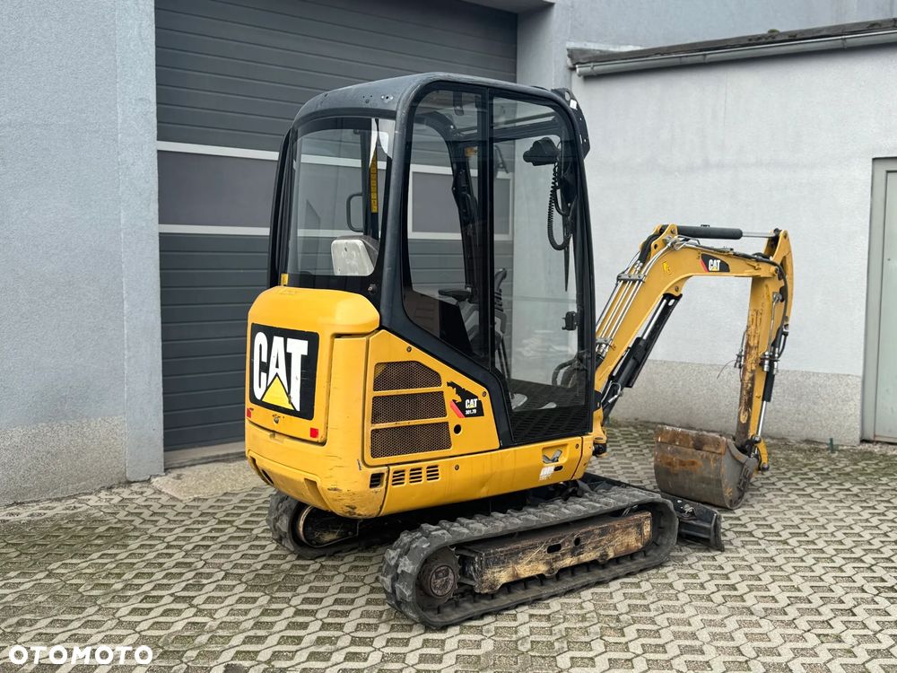Caterpillar 301.7D - 3