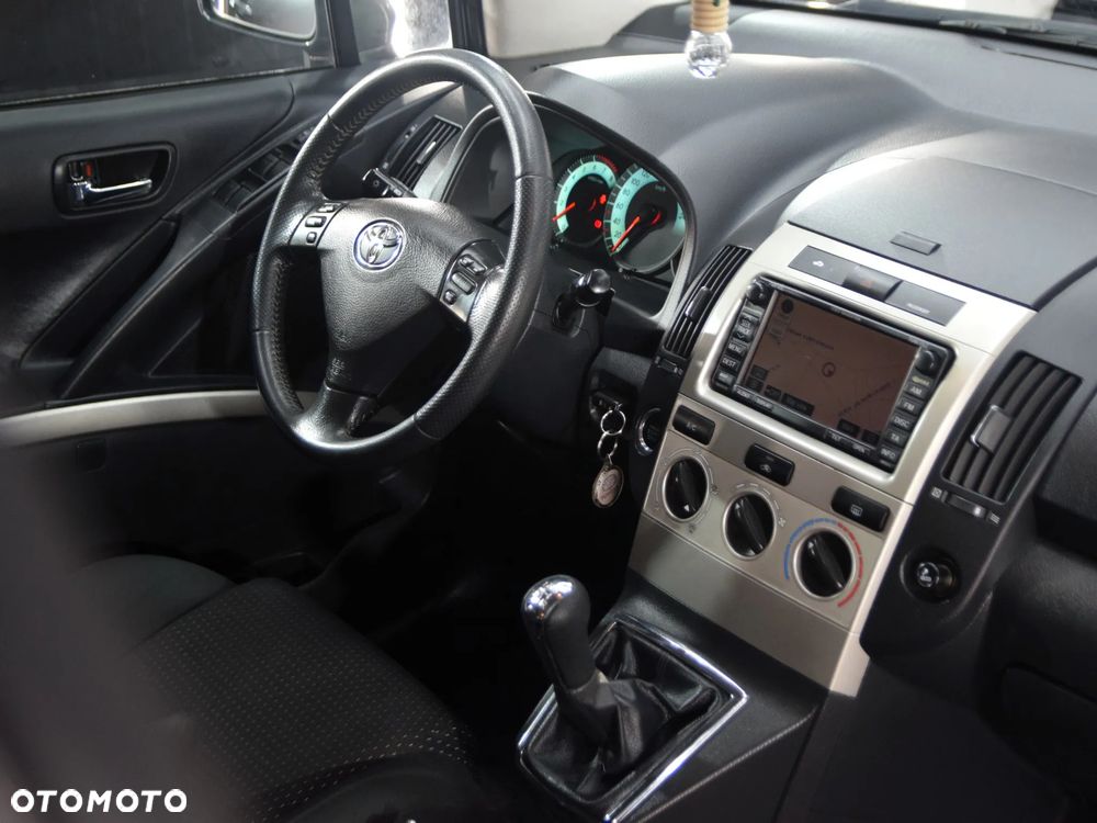 Toyota Corolla Verso 1.6 Terra - 20