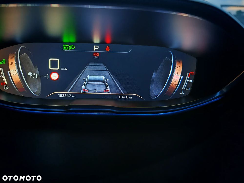 Peugeot 5008 BlueHDi 180 EAT6 GT - 27