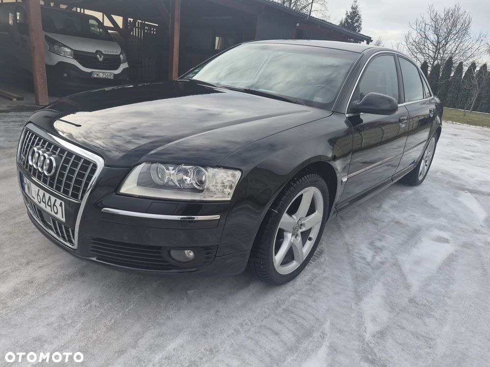 Audi A8 - 1