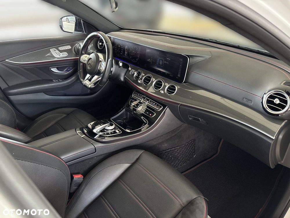 Mercedes-Benz Klasa E AMG 53 4-Matic+ - 18