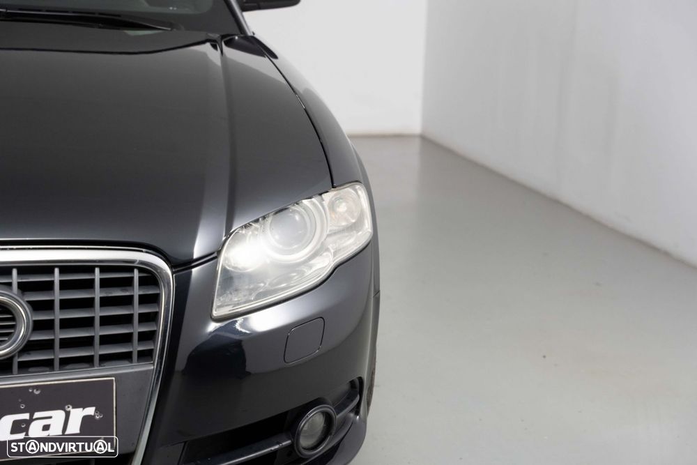 Audi A4 Cabrio 2.0 TDI S-line - 14