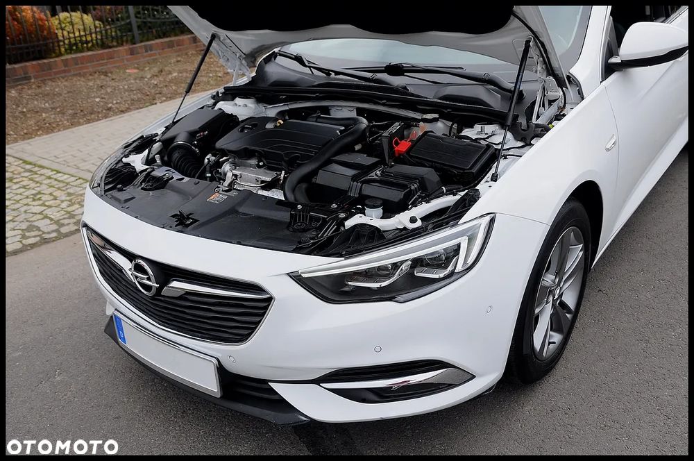 Opel Insignia - 29