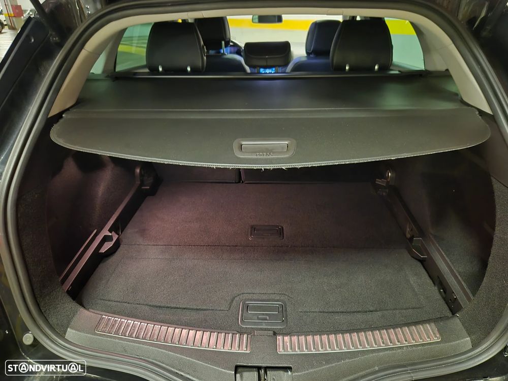 Renault Mégane Sport Tourer 1.5 dCi Bose Edition EDC - 39