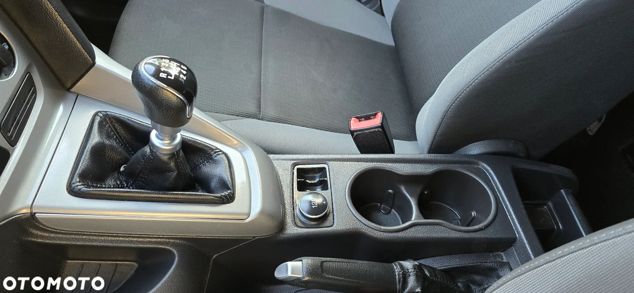 Ford Focus 1.6 TDCi Ambiente - 37