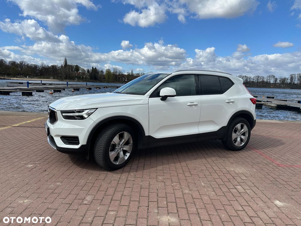 Volvo XC 40 T3 Momentum - 2