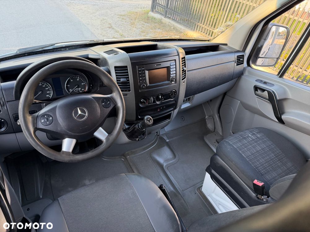 Mercedes-Benz Sprinter 513 ! 6 osób ! Wywrotka ! Z Francji - 18